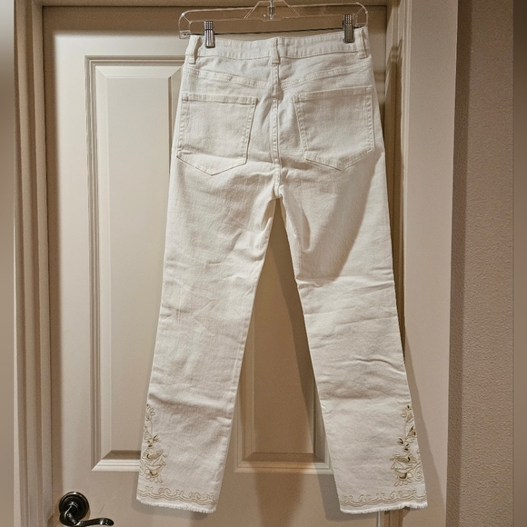 Free People Cutwork Cigarette Leg Jeans High Rise Floral Embroidery Ivory 27 NWT - Picture 14 of 16